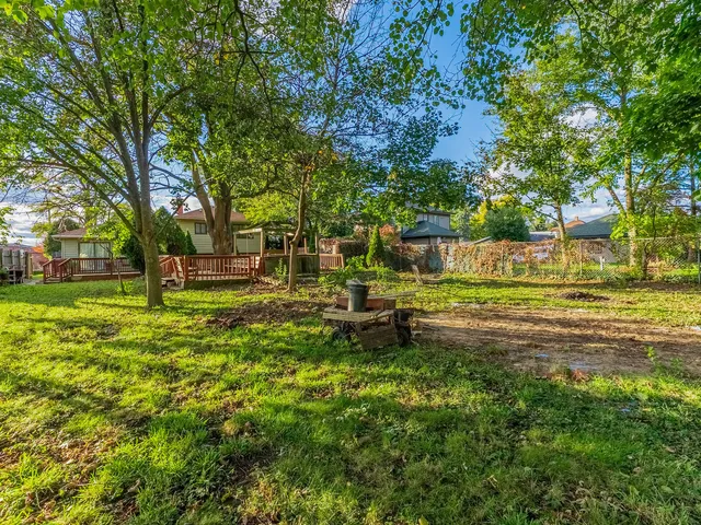 $400,000 | 921 North Grace Street, Lombard, IL 60148