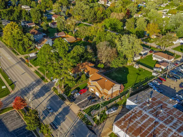 $400,000 | 921 North Grace Street, Lombard, IL 60148