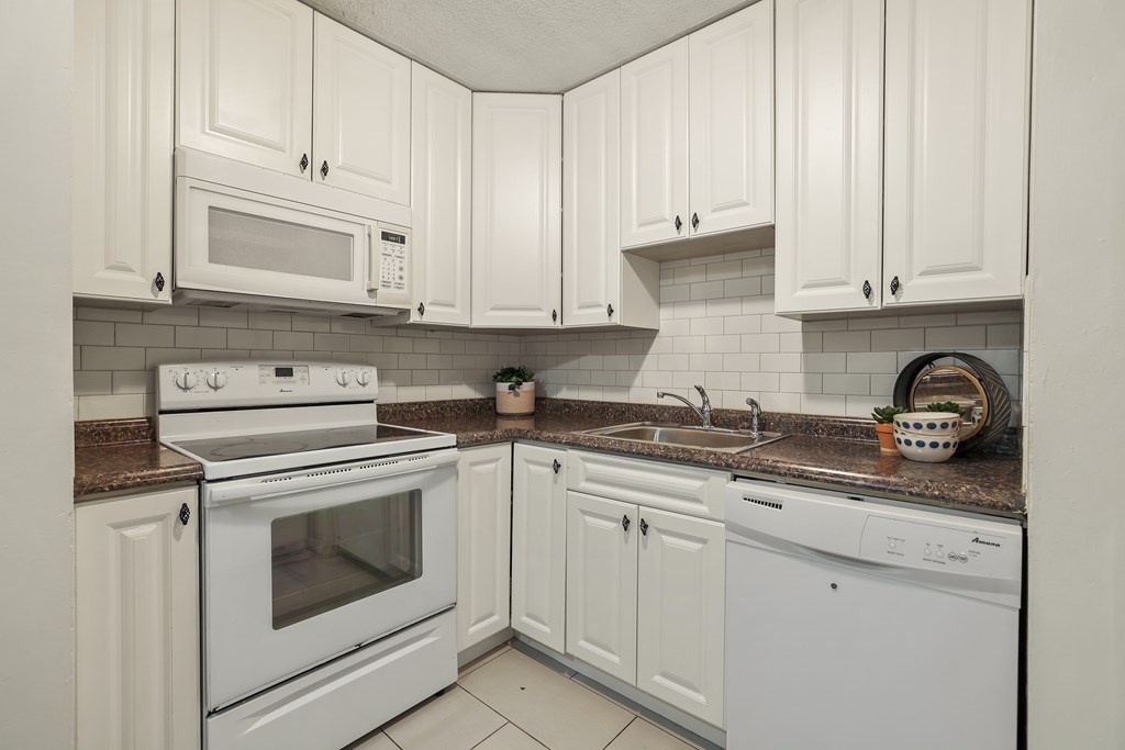 10 Scottfield Road, Unit B3 Boston, MA 02134 - Photo 10 of 22 Gallery Image 10
