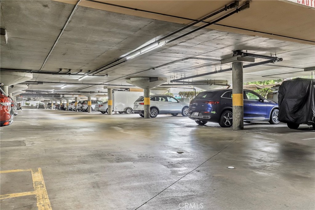 8212 Marina Pacifica Drive Long Beach, CA 90803 - Photo 27 of 35