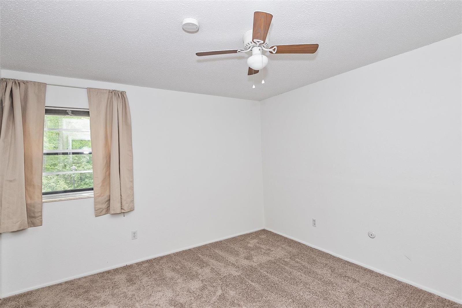 1210 Wicklow Road, Unit E Ballwin, MO 63021 - Photo 11 of 18 Gallery Image 11
