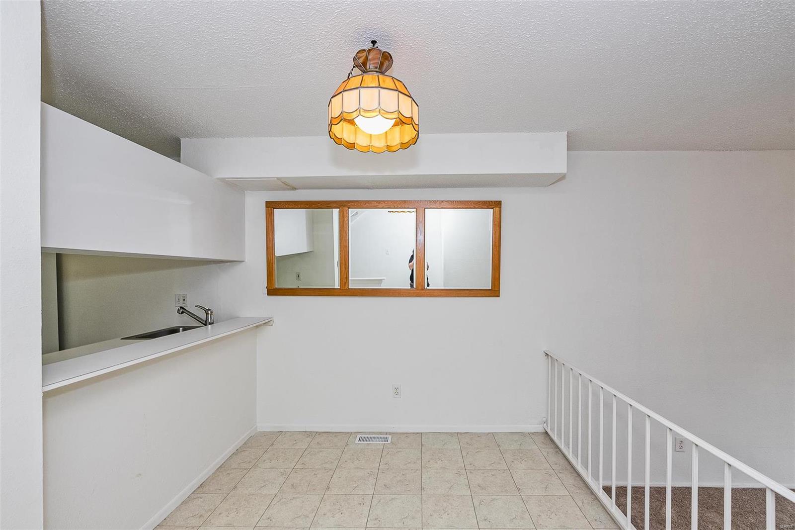 1210 Wicklow Road, Unit E Ballwin, MO 63021 - Photo 7 of 18 Gallery Image 7