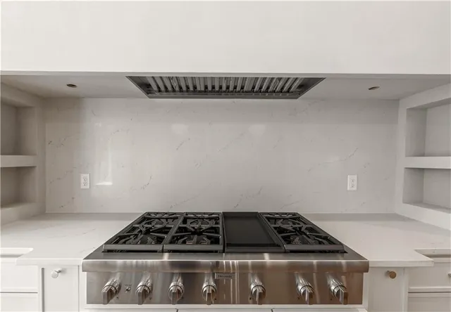 $1,368,286 | 11802 West 181st Terrace, Overland Park, KS 66013