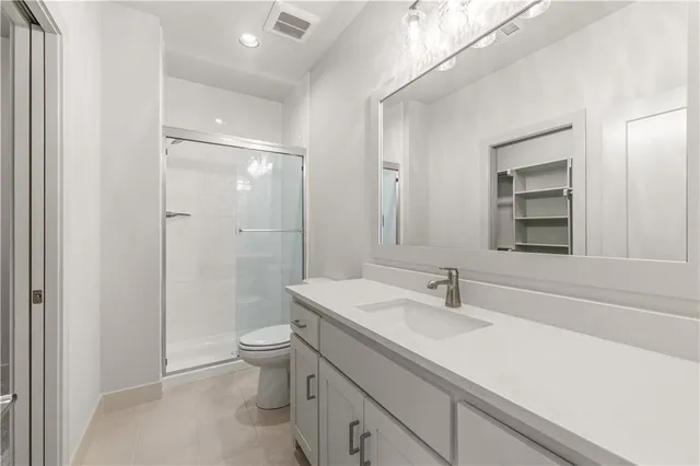 $1,368,286 | 11802 West 181st Terrace, Overland Park, KS 66013