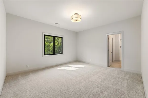 $1,368,286 | 11802 West 181st Terrace, Overland Park, KS 66013