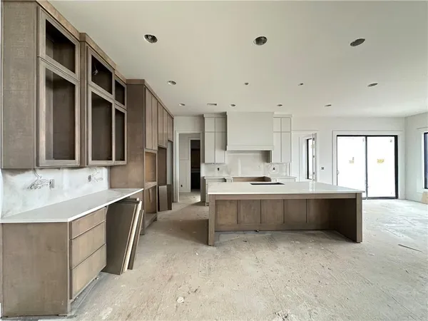 $1,368,286 | 11802 West 181st Terrace, Overland Park, KS 66013