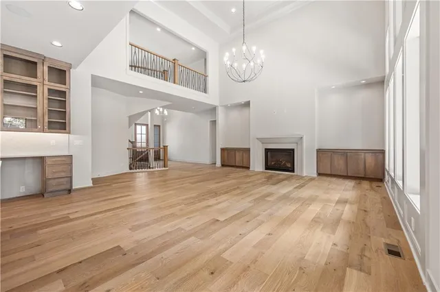 $1,368,286 | 11802 West 181st Terrace, Overland Park, KS 66013