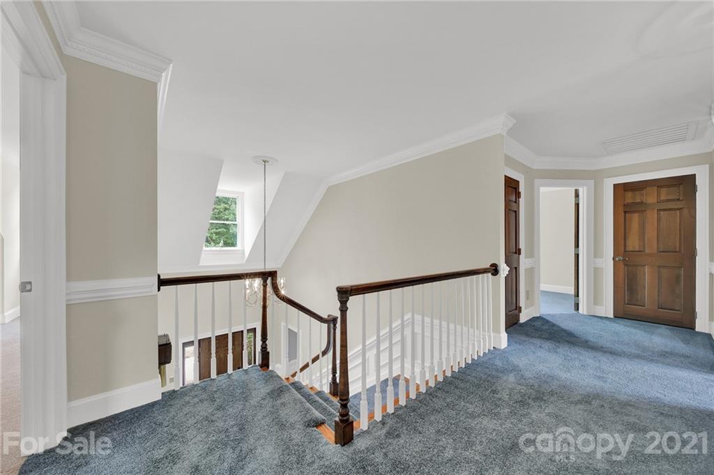 13321 Woody Point Road Charlotte, NC 28278 - Photo 16 of 48 Gallery Image 16