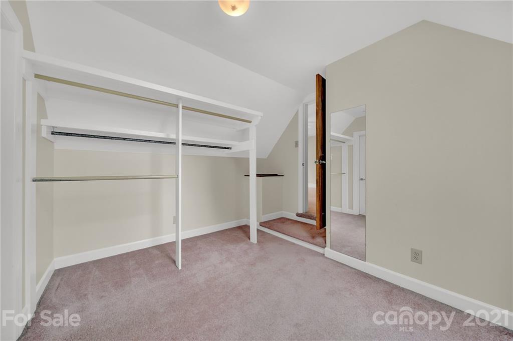 13321 Woody Point Road Charlotte, NC 28278 - Photo 19 of 48 Gallery Image 19
