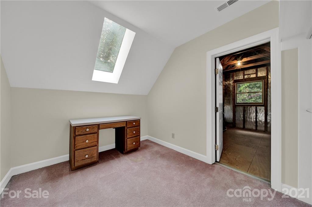 13321 Woody Point Road Charlotte, NC 28278 - Photo 20 of 48 Gallery Image 20