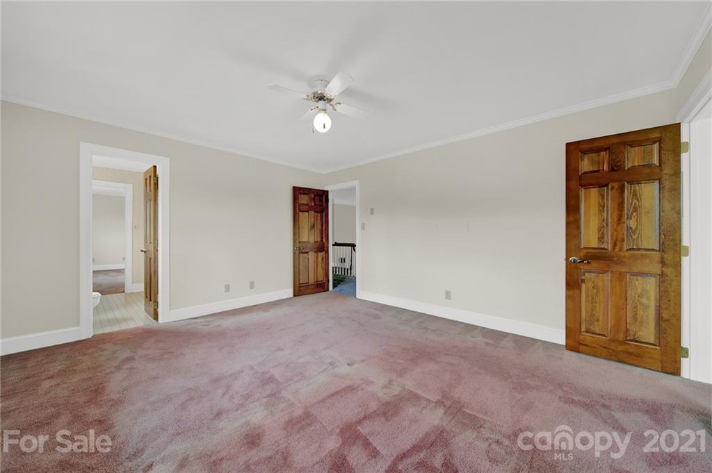 13321 Woody Point Road Charlotte, NC 28278 - Photo 22 of 48 Gallery Image 22