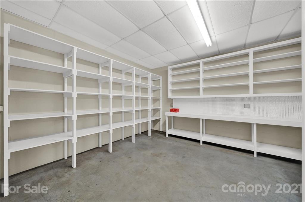 13321 Woody Point Road Charlotte, NC 28278 - Photo 30 of 48 Gallery Image 30