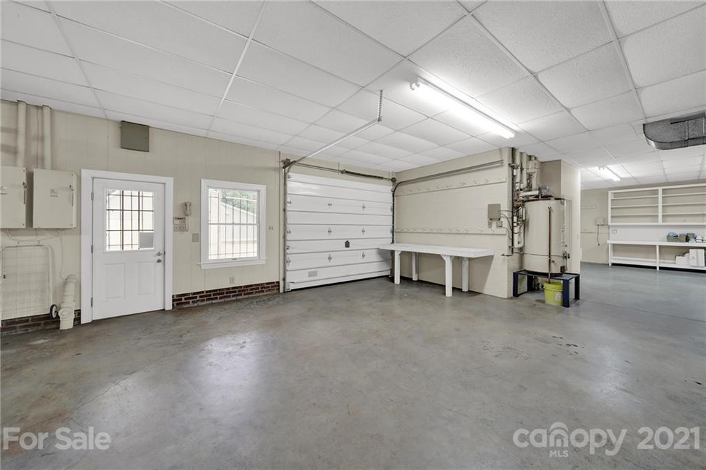 13321 Woody Point Road Charlotte, NC 28278 - Photo 32 of 48 Gallery Image 32