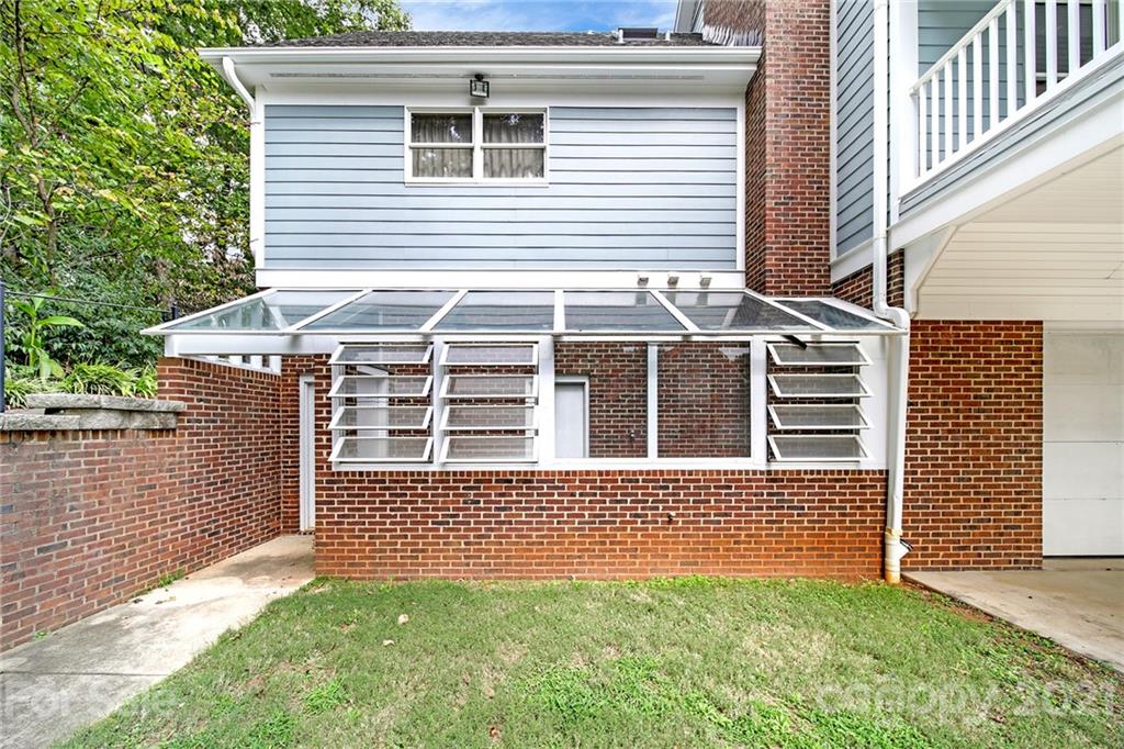 13321 Woody Point Road Charlotte, NC 28278 - Photo 36 of 48 Gallery Image 36
