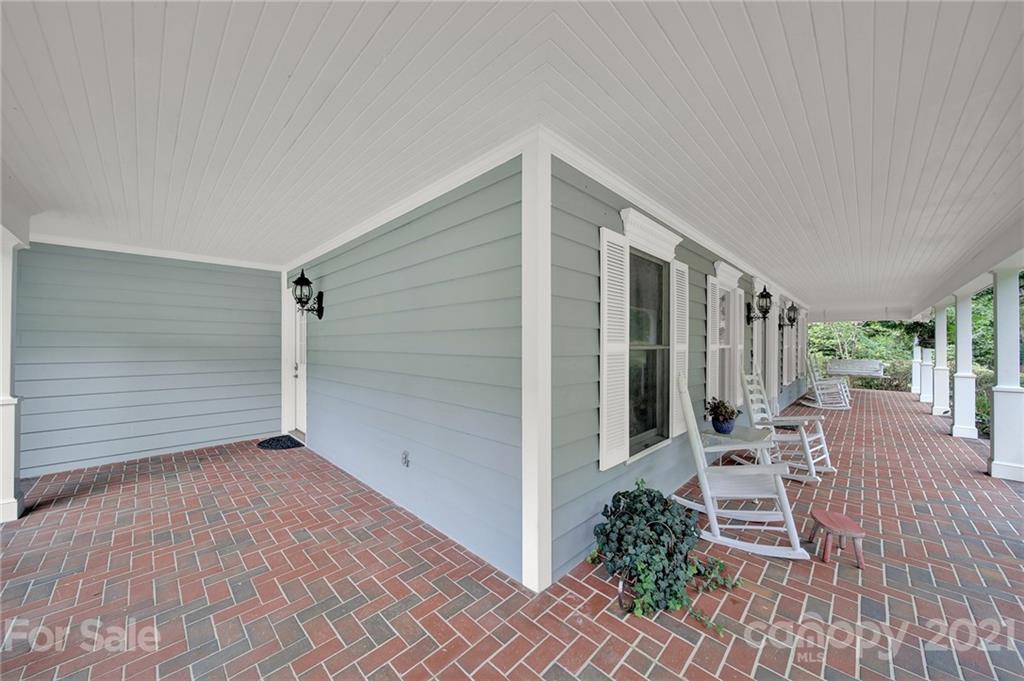 13321 Woody Point Road Charlotte, NC 28278 - Photo 41 of 48 Gallery Image 41