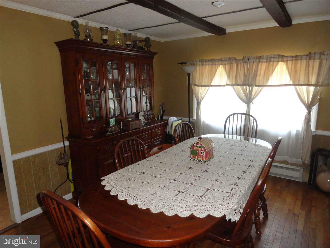 2410 Springwood Road York, PA 17402 - Photo 18 of 32 Gallery Image 18