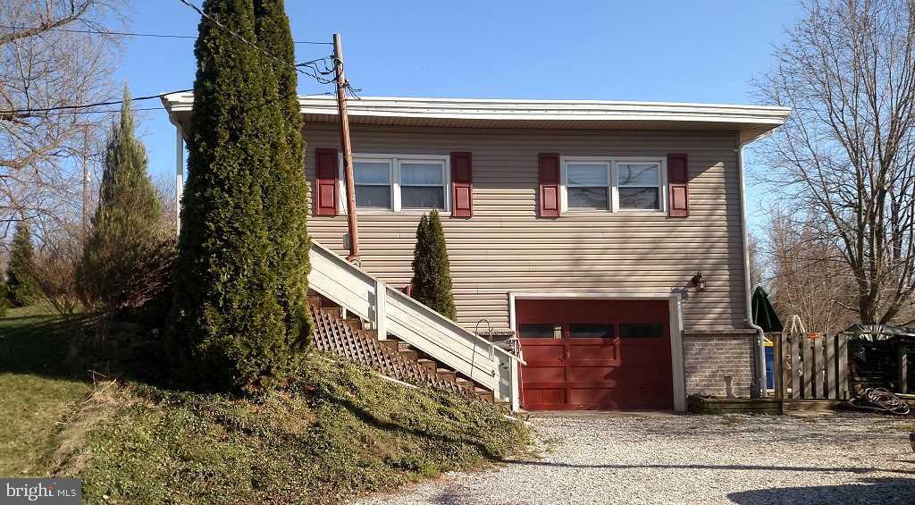 2410 Springwood Road York, PA 17402 - Photo 3 of 32 Gallery Image 3