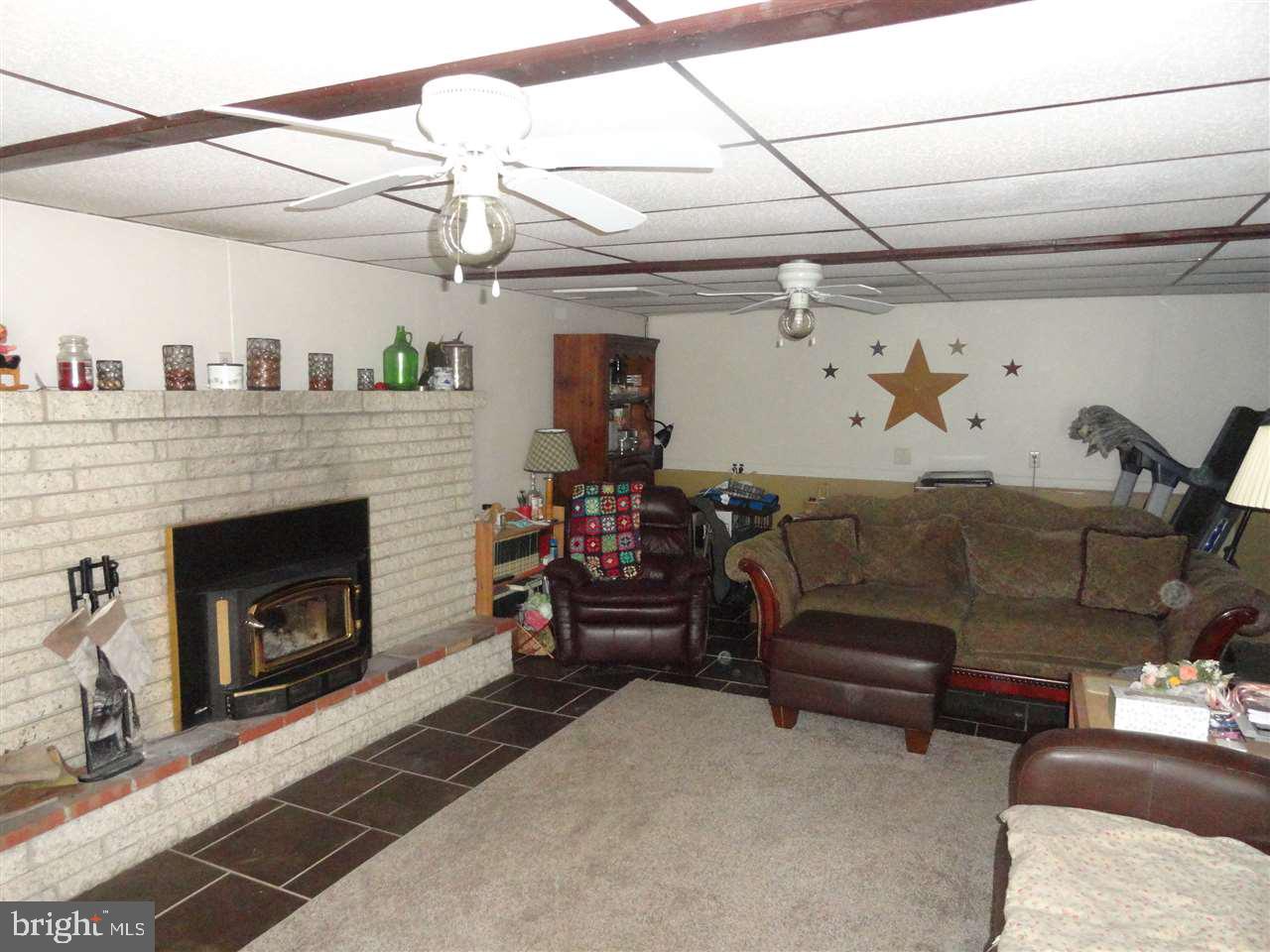 2410 Springwood Road York, PA 17402 - Photo 27 of 32 Gallery Image 27