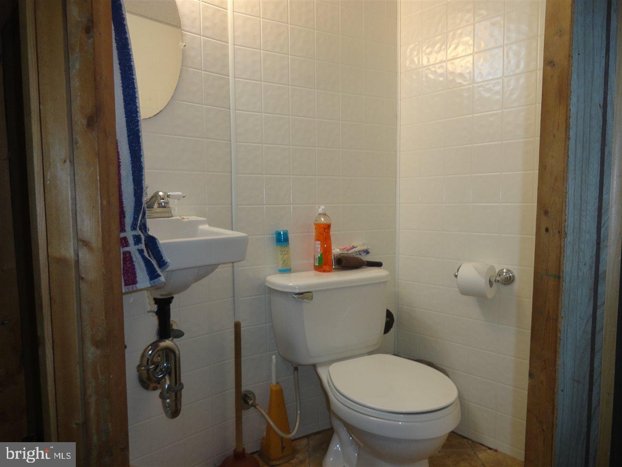 2410 Springwood Road York, PA 17402 - Photo 30 of 32 Gallery Image 30