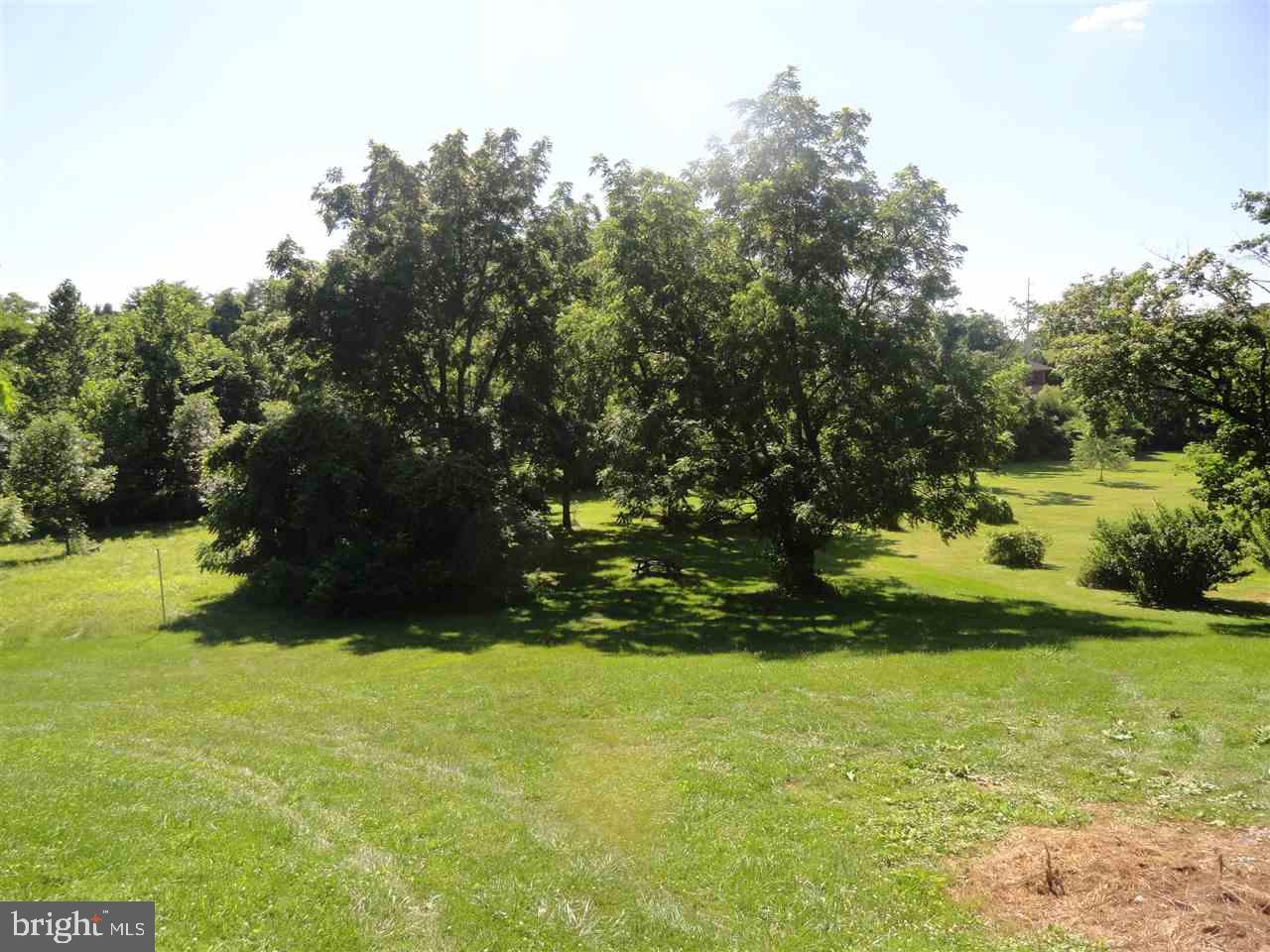 2410 Springwood Road York, PA 17402 - Photo 8 of 32 Gallery Image 8