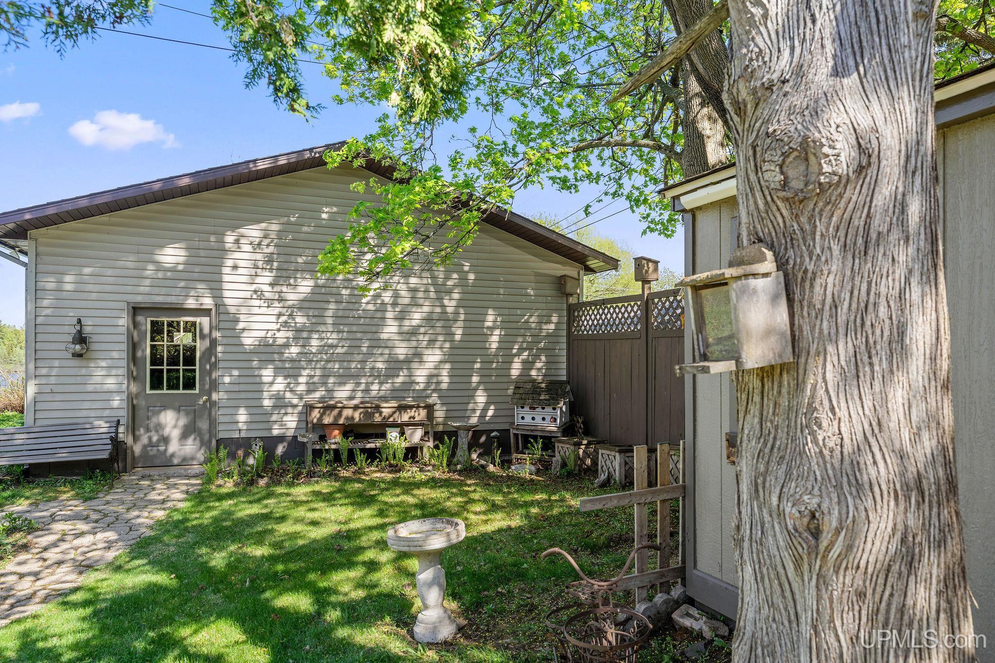 138 Bessemer Street Ishpeming, MI 49849 - Photo 42 of 48