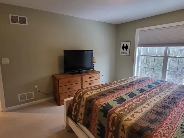 $839,900 | 130 A Woodland Loop, Lincoln, NH 03251