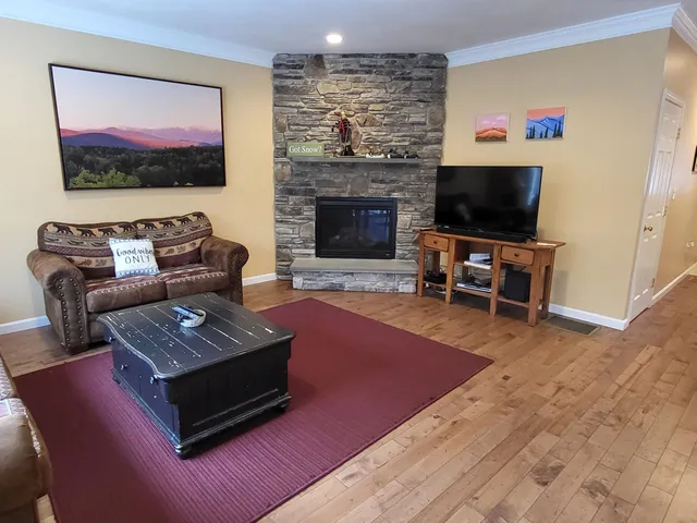 $839,900 | 130 A Woodland Loop, Lincoln, NH 03251