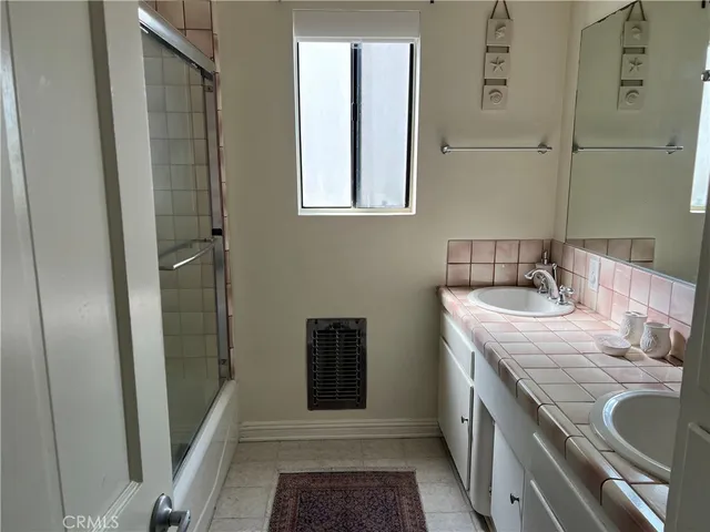 $4,500 | 95 Hermosa Avenue, Hermosa Beach, CA 90254