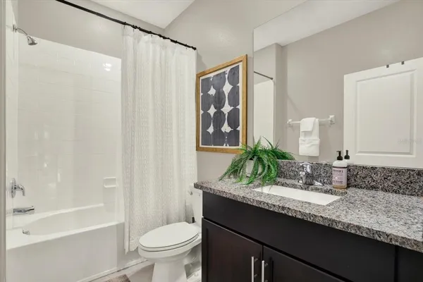$3,000 | 4732 Pickering Harbor Place, Tampa, FL 33619