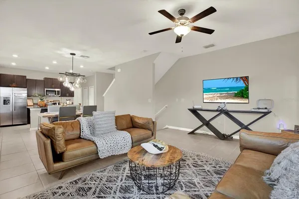 $3,000 | 4732 Pickering Harbor Place, Tampa, FL 33619