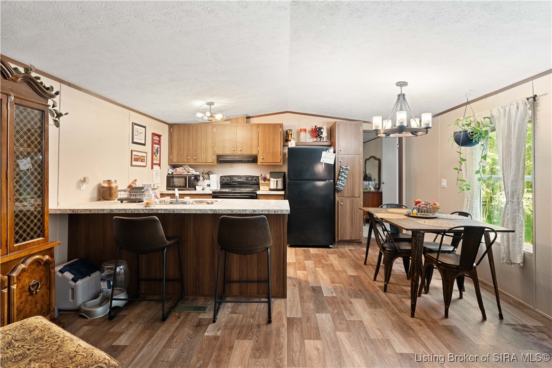10700 Rabbit Hash Road Southeast Elizabeth, IN 47117 - Photo 4 of 32 Kitchen