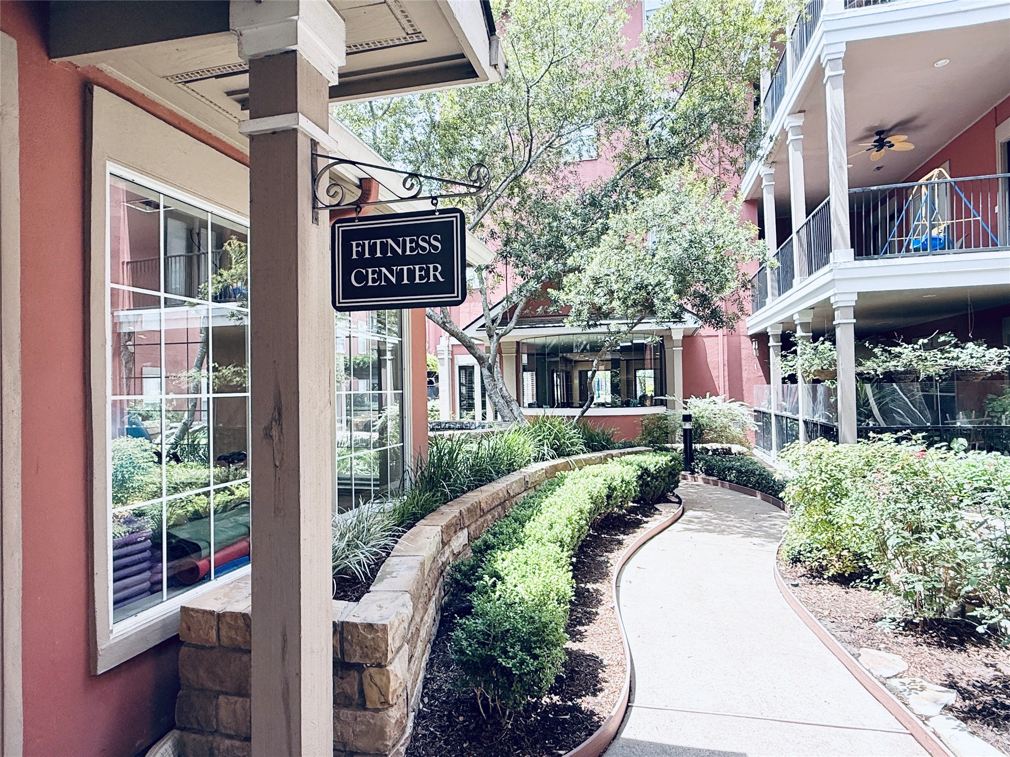 2400 McCue Road, Unit 325 Houston, TX 77056 - Photo 26 of 28 Fitness Center