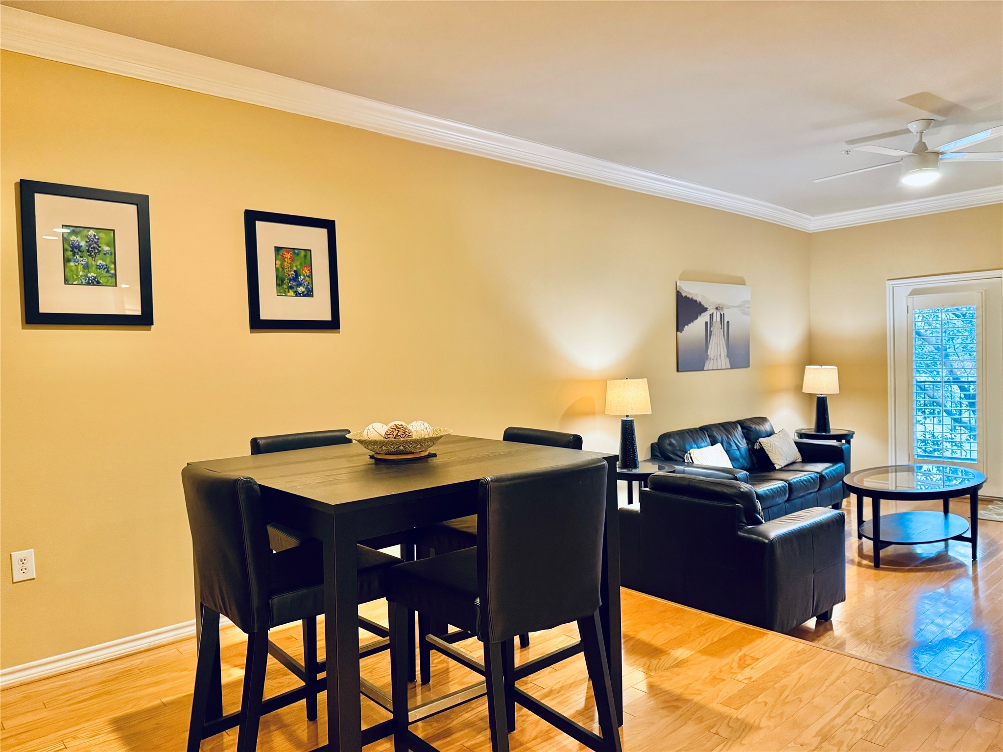 2400 McCue Road, Unit 325 Houston, TX 77056 - Photo 6 of 28 Dining Area