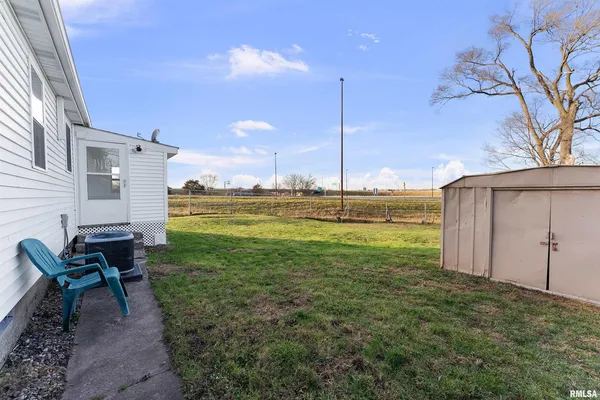 $136,000 | 3221 66th Avenue, Moline, IL 61265