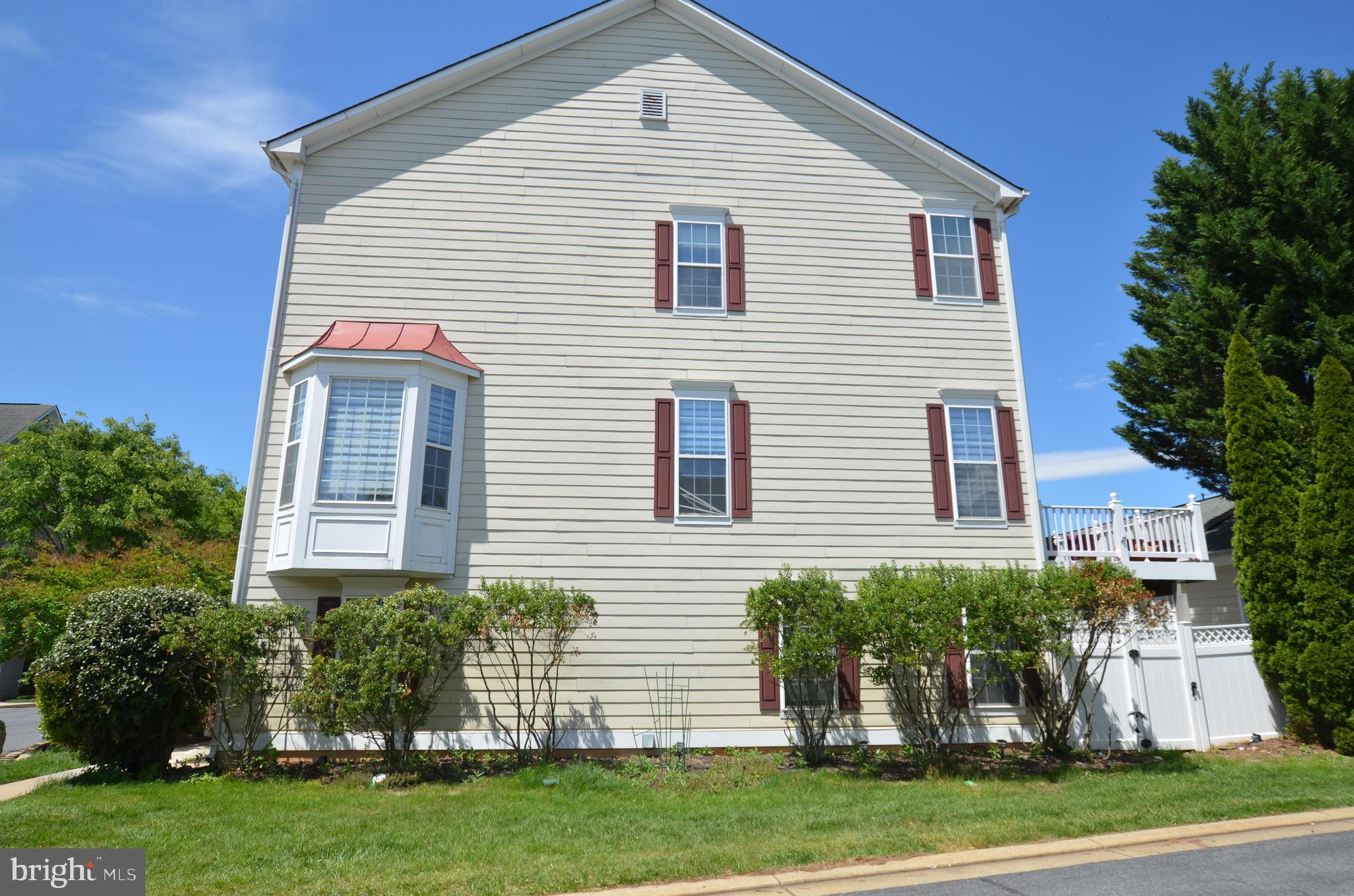 8836 Lew Wallace Road Frederick, MD 21704 - Photo 3 of 27