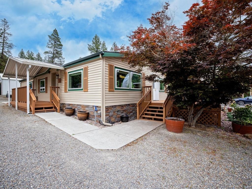4542 Haney Road Loon Lake, WA 99148 - Photo 1 of 44 Gallery Image 1