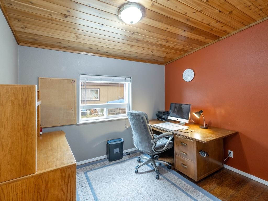 4542 Haney Road Loon Lake, WA 99148 - Photo 17 of 44 Gallery Image 17