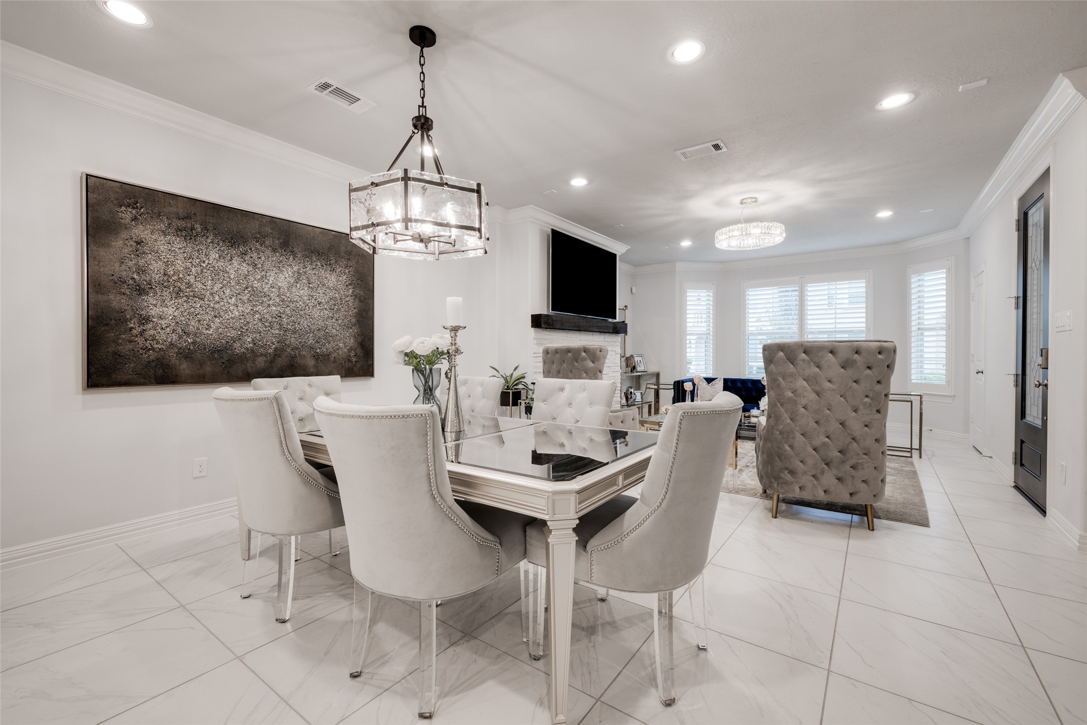 13611 Teal Bluff Lane Houston, TX 77077 - Photo 13 of 46 a view of a dining room with furniture