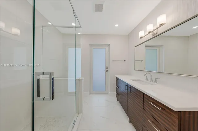 $6,700 | 8825 Southwest 151st Street, Palmetto Bay, FL 33176