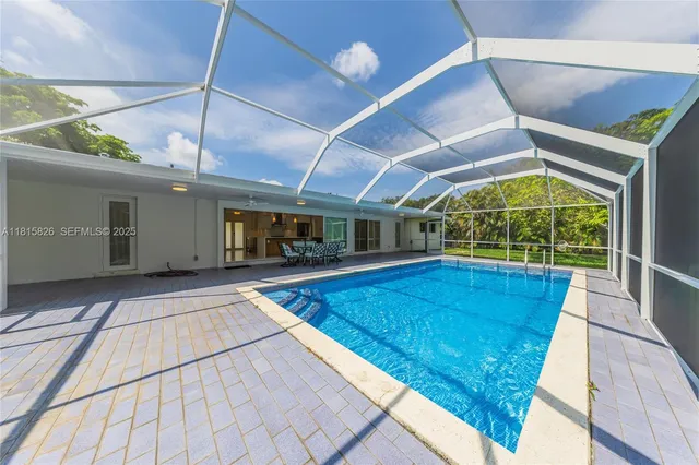 $6,700 | 8825 Southwest 151st Street, Palmetto Bay, FL 33176