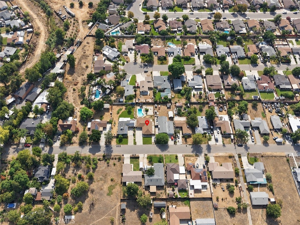 706 Kemp Street Riverside, CA 92501 - Photo 23 of 27 Gallery Image 23