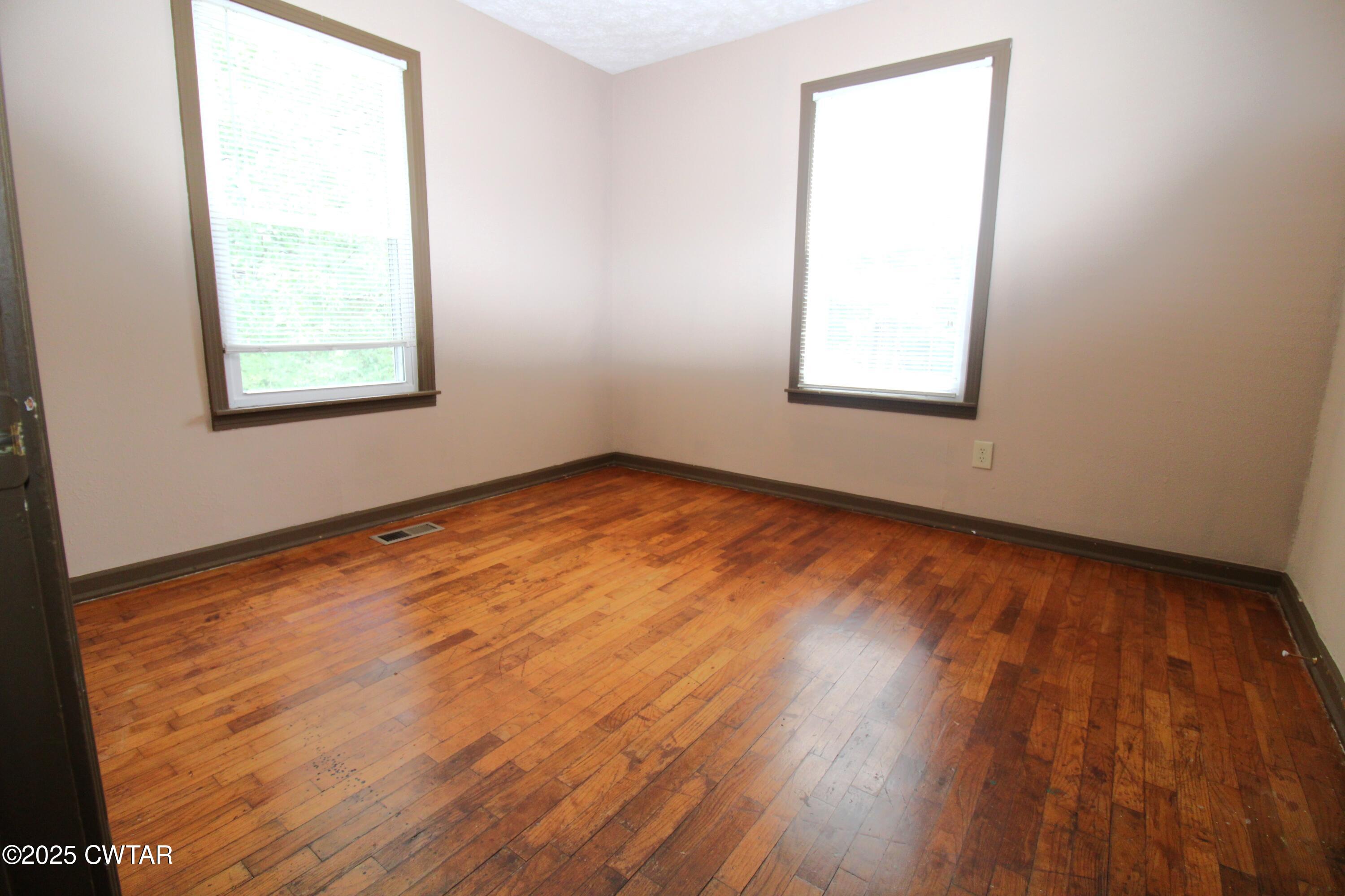 1139 South Main Street Lexington, TN 38351 - Photo 11 of 14 Bedroom