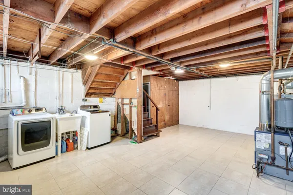 a view of a garage with furniture
