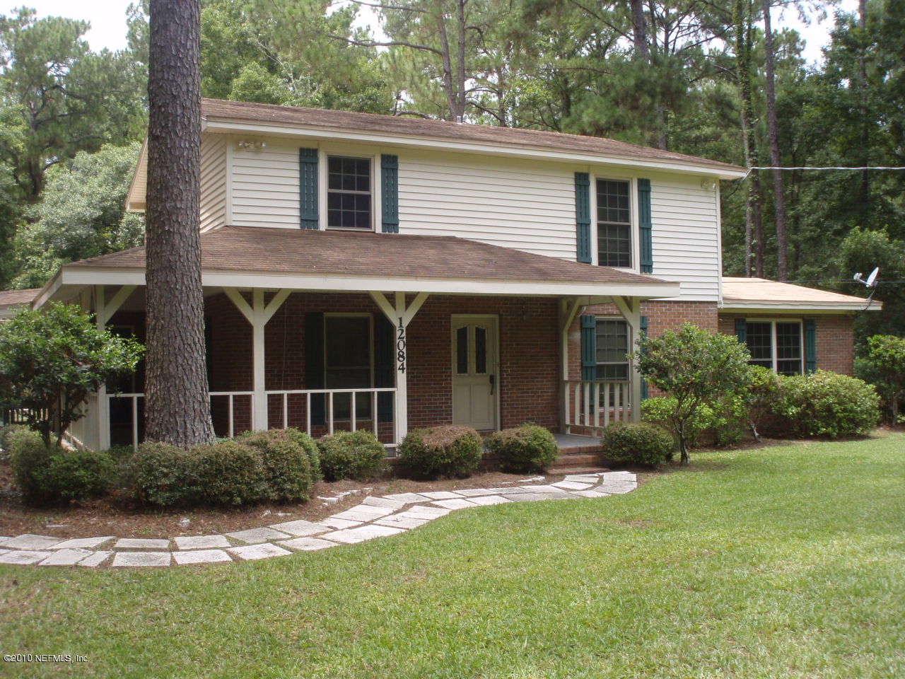 12084 Flynn Road Jacksonville, FL 32223 - Photo 1 of 7 FRONT