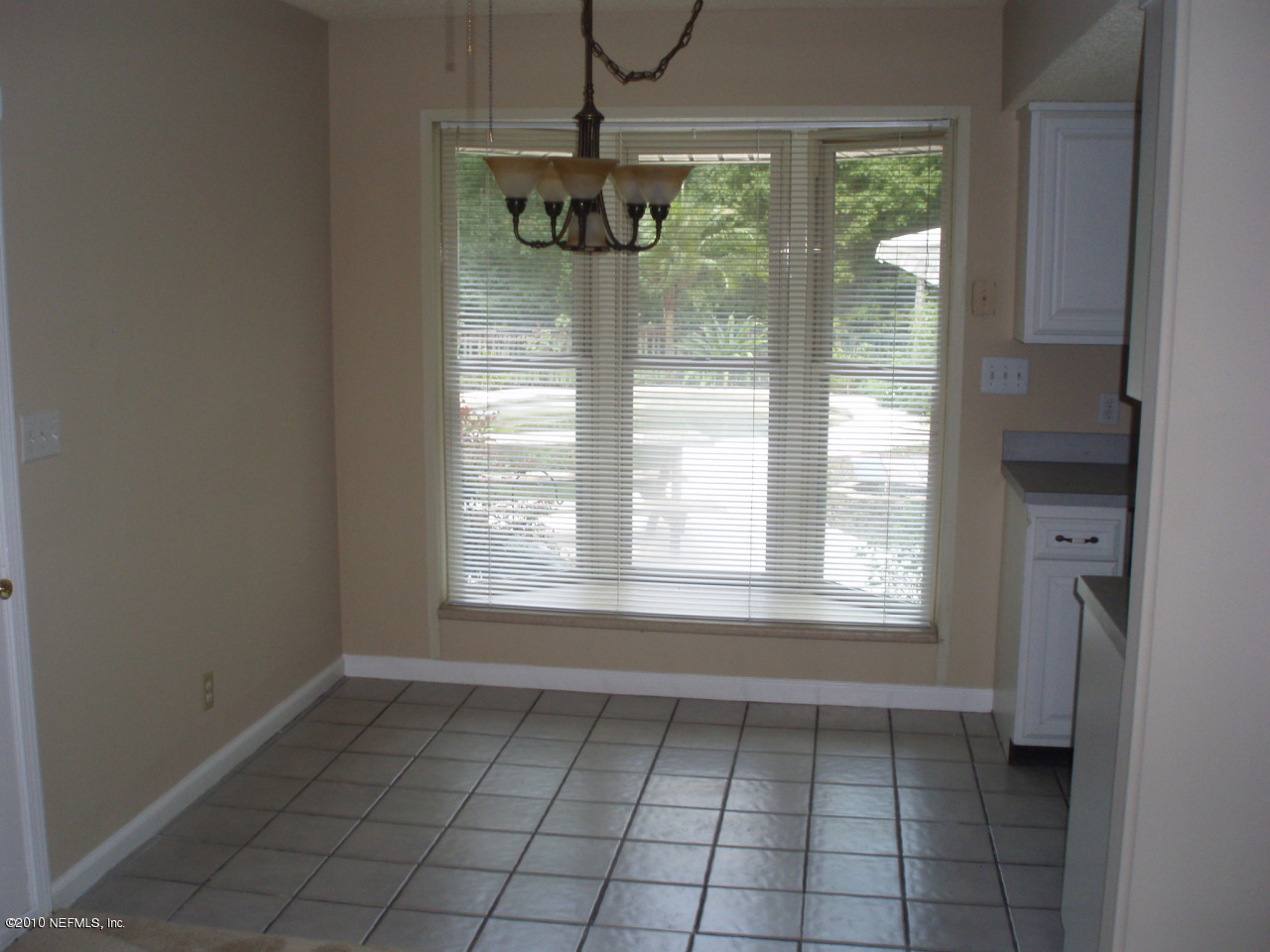 12084 Flynn Road Jacksonville, FL 32223 - Photo 6 of 7 Dining