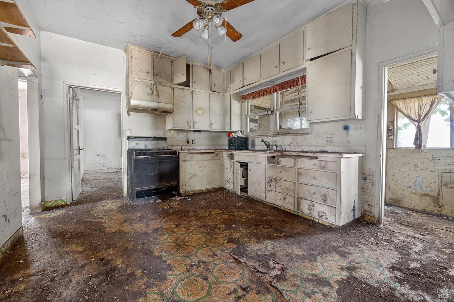 2095 Goodwin Avenue Penngrove, CA 94951 - Photo 34 of 55