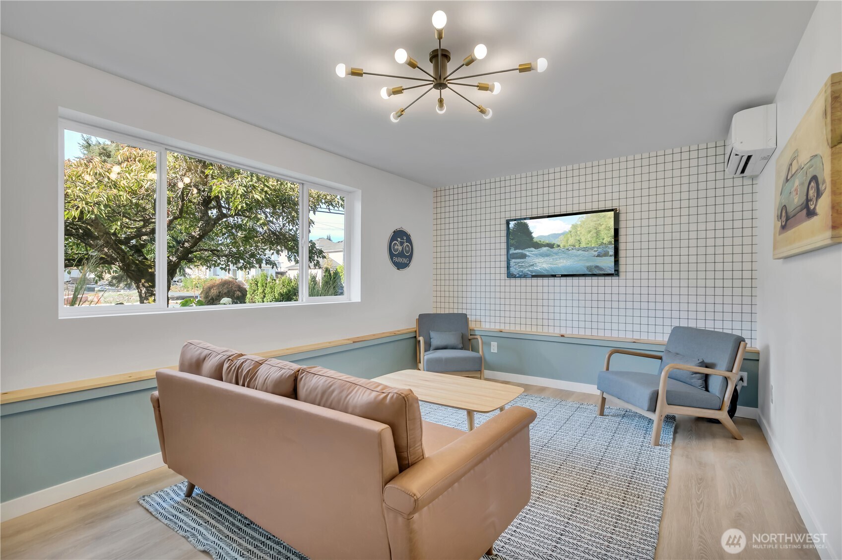2310 Aberdeen Avenue Northeast Renton, WA 98056 - Photo 21 of 35 a living room with furniture and a window