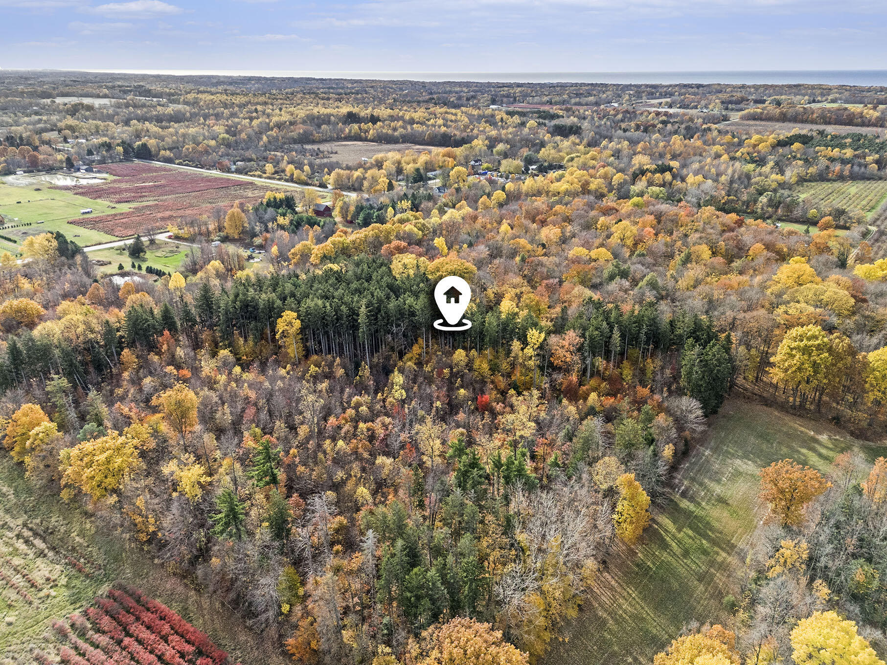 1816 66th Street Fennville, MI 49408 - Photo 2 of 8 006_photo_nov_06_2025_2_04_05_pm_595