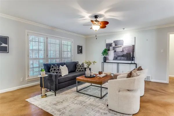 $228,500 | 1295 Roaring Springs Road, Fort Worth, TX 76114