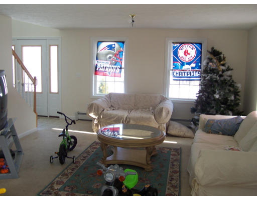 197 S Road Templeton, MA 01468 - Photo 3 of 7